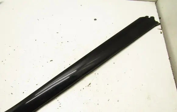 Nissan Juke II F16 Front door windshield rail 768376PA0B