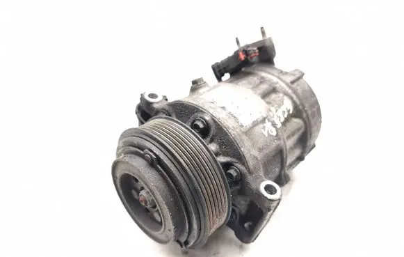 Jaguar XE Air conditioning (A/C) compressor (pump) CPLA19D629BF