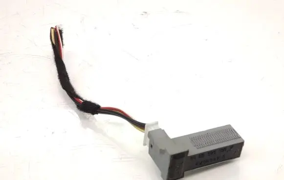 Mercedes-Benz E W212 Brake pedal sensor switch A0015456309