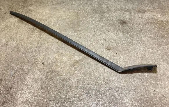 Volvo XC40 Windshield trim 31448940