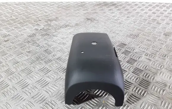 Steering wheel column trim