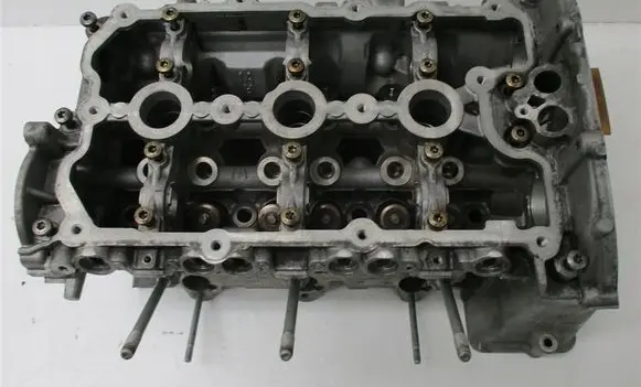 Audi A6 C7 Engine head 