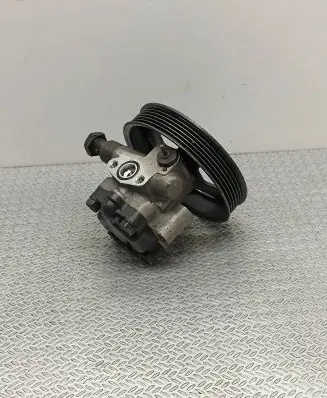 Hyundai Santa Fe Power steering pump 710026100 YSCE25