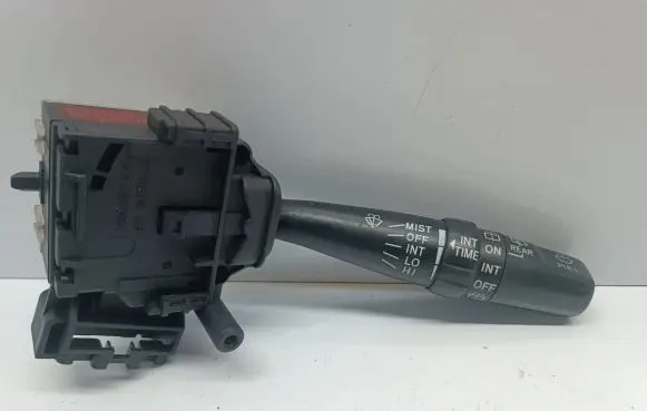 Toyota Avensis Verso Wiper control stalk 173654 8465228640