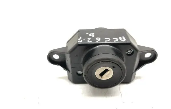 Audi A6 S6 C6 4F Ignition lock 4F0909131 33301301 4F0910131