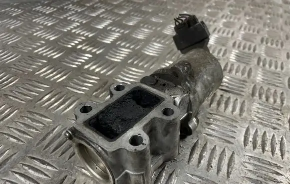 Toyota Auris 150 EGR valve 256200R021 VN1350007201