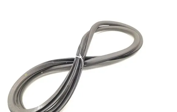 Rubber seal rear door
