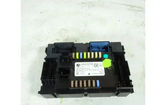 Fiat Tipo Fuse box set 00521337100