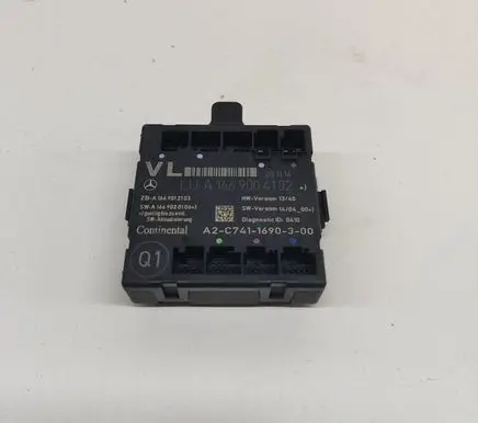 Mercedes-Benz A W176 Door control unit/module A1669004102
