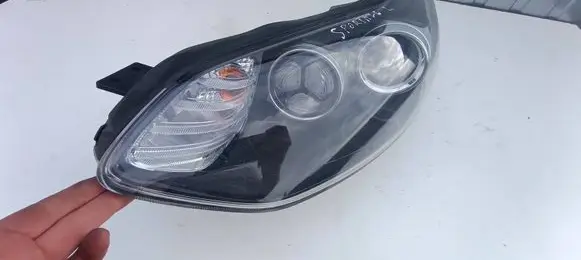 KIA Sportage Headlight/headlamp L009L110C6B 92101F1110