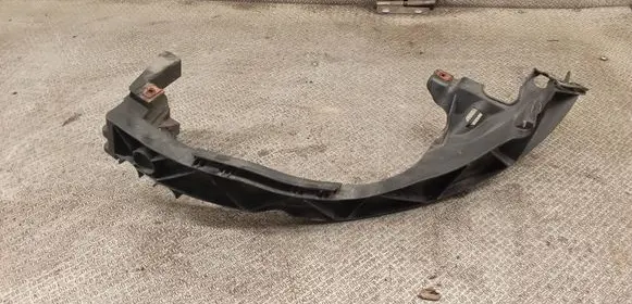 BMW 1 E81 E87 Headlight/headlamp mounting bracket 7120823
