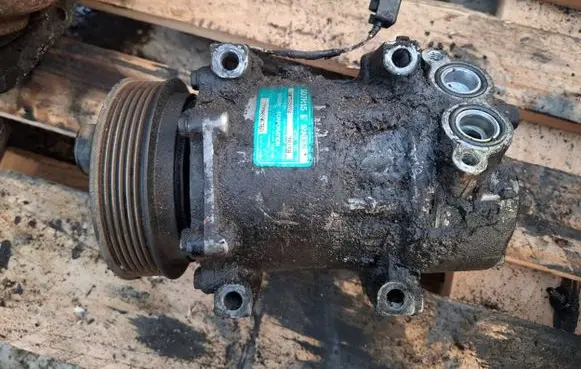 Renault Espace III Air conditioning (A/C) compressor (pump) 7700859676d sd7h15