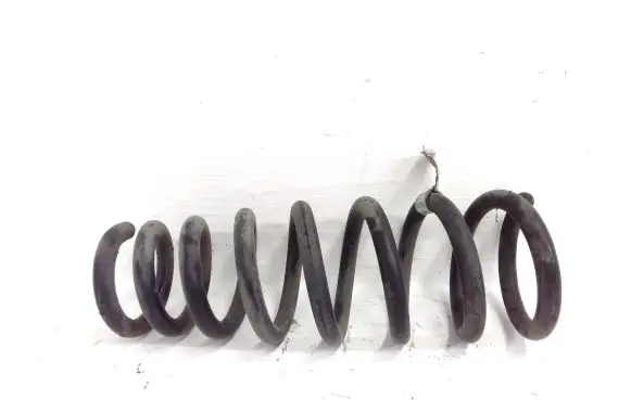 Cadillac CTS Front coil spring 25807543 Z042B02