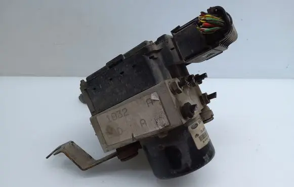 Ford Focus ABS Pump 98AG25110