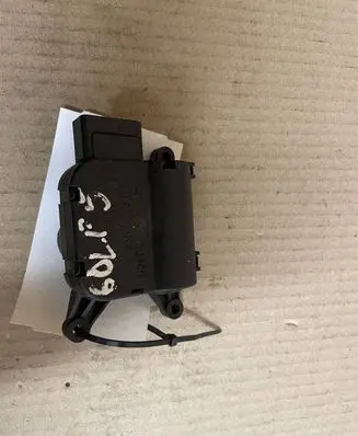 Volkswagen Golf V Air flap motor/actuator 0132801339 983383ND