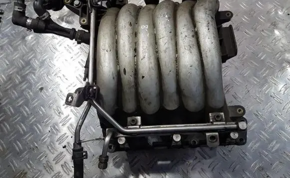 Audi A6 S6 C5 4B Intake manifold 078133151