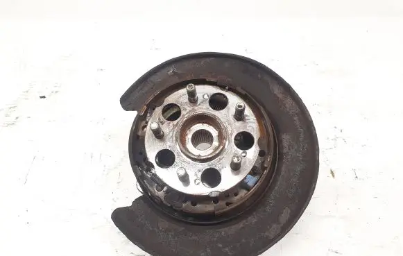Honda CR-V Rear wheel hub spindle/knuckle 43102SWW0230 10734059 A0720418147L