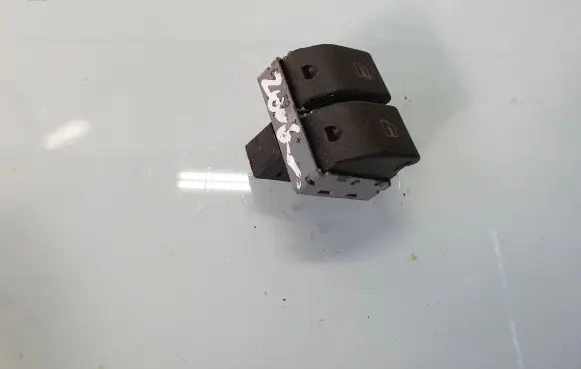 Seat Ibiza II (6k) Electric window control switch