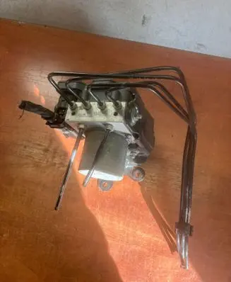 Mercedes-Benz Sprinter W906 ABS Pump A9069001904