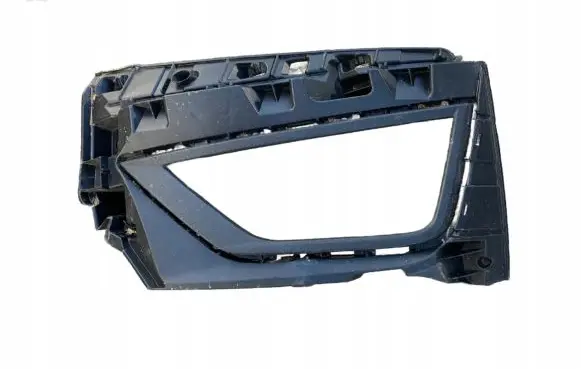 Volkswagen Polo VI Front fog light trim/grill 2G0853666G