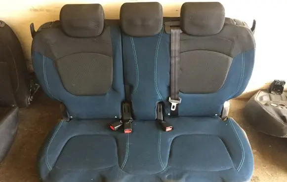 Renault Captur Rear seat 