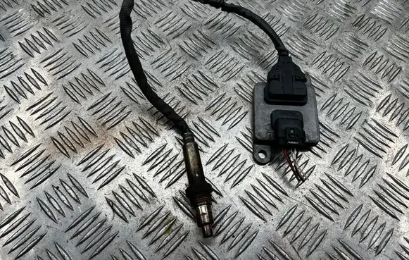 Mercedes-Benz GLC X253 C253 Lambda probe sensor A0009059603 NS0004 5WK96681E