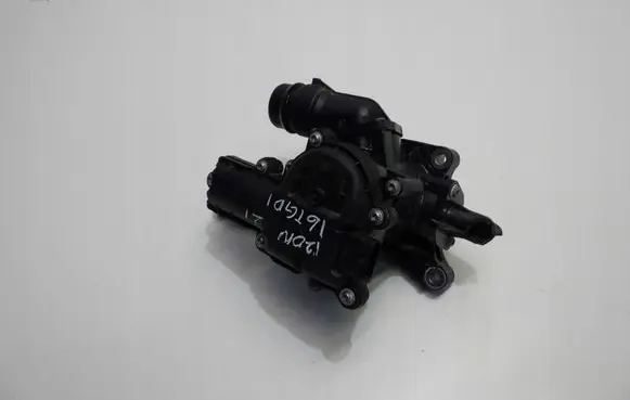 Thermostat/thermostat housing
