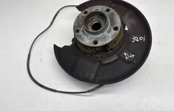 BMW 3 E90 E91 Rear wheel hub 