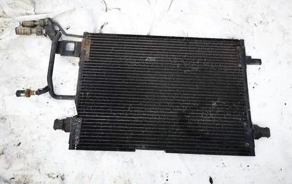 Volkswagen PASSAT B5 A/C cooling radiator (condenser) 8D0260401D