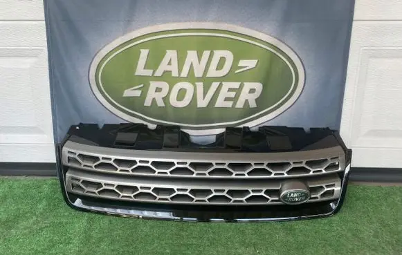 Land Rover Discovery 5 Front bumper upper radiator grill fk728a100ae