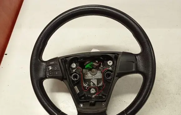 Volvo V50 Steering wheel 8687334 5515000
