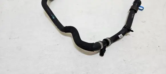 BMW X5 G05 Engine coolant pipe/hose 8743673 2322910