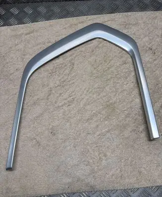 BMW X7 G07 Rear side glass trim 7444123