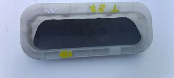 Toyota Avensis T270 Front bumper lower grill 