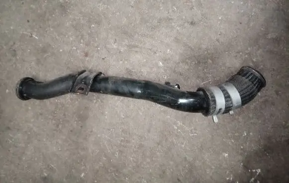 Hyundai Santa Fe Engine coolant pipe/hose