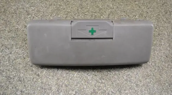 BMW 5 E39 First aid kit 52108176553