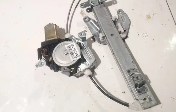 Sliding door window regulator with motor