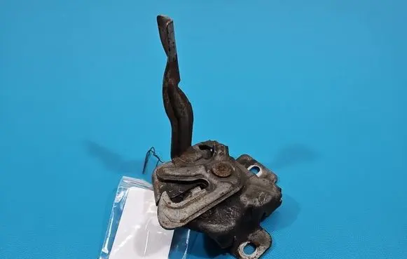 Suzuki Splash Engine bonnet/hood lock/catch IMPRK1522896