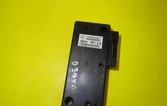 Mercedes-Benz Vaneo W414 Phone control unit/module A2038205185