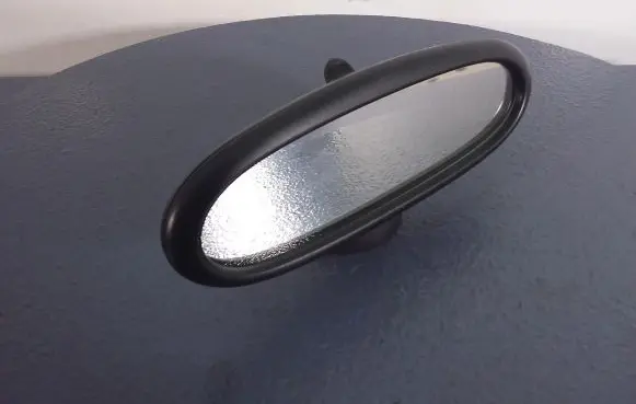 Mini One - Cooper R50 - 53 Rear view mirror (interior) 015746