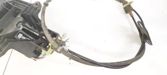 Ford C-MAX II Gear shift cable linkage 