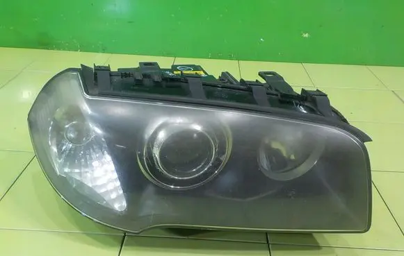 BMW X3 E83 Headlight/headlamp 0301210674