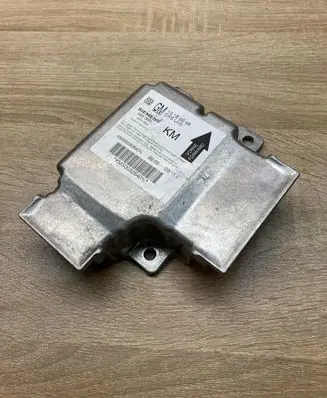 Opel Vectra C Airbag control unit/module 13186948