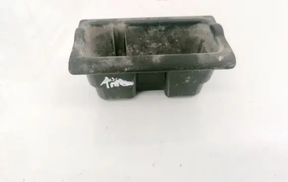 Car ashtray