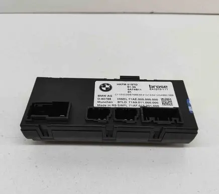 BMW iX1 Tailgate/trunk control unit/module 5A74B11