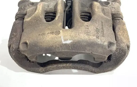 Renault Master III Front brake caliper 