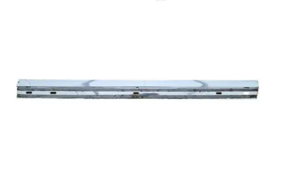 Nissan Pathfinder R51 Front door trim (molding) 80870ZS00A
