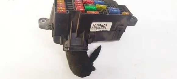 Audi A3 S3 8P Fuse box set 