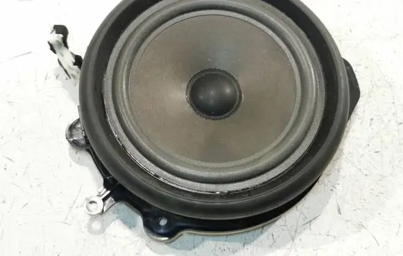 Audi A4 S4 B7 8E 8H Front door speaker 8E0035411 45051 4910410300