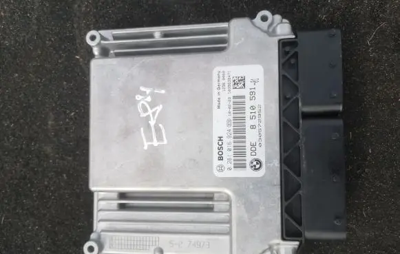 BMW X1 E84 Engine control unit/module 0281016924 8510591